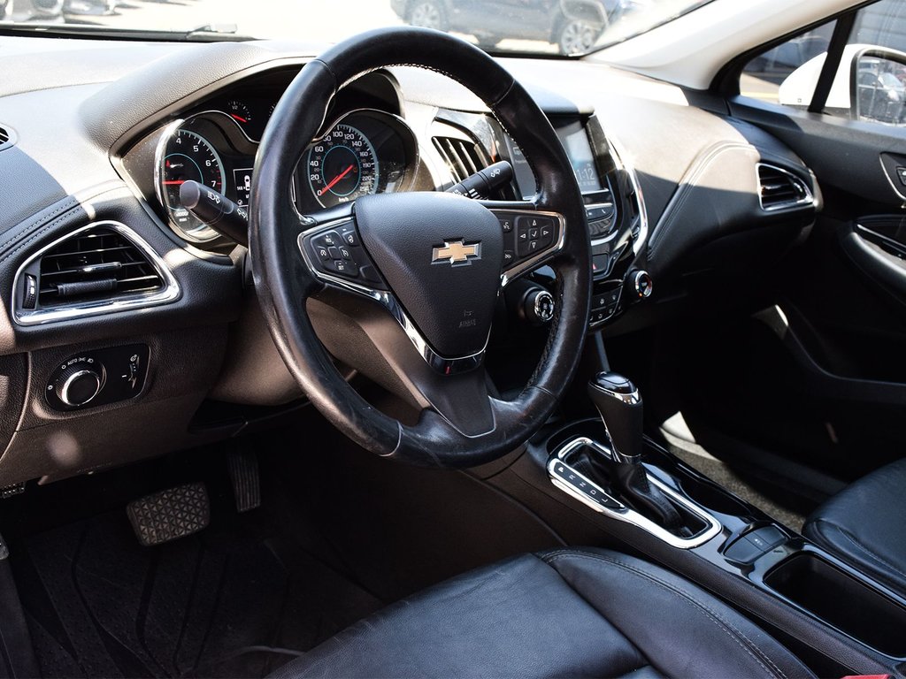 2017 Chevrolet Cruze Premier in Mississauga, Ontario - 6 - w1024h768px