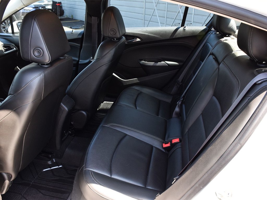 2017 Chevrolet Cruze Premier in Mississauga, Ontario - 10 - w1024h768px