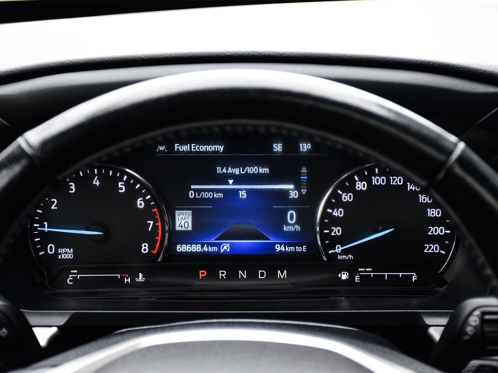 2021 Ford Explorer XLT in Mississauga, Ontario - 20 - w1024h768px