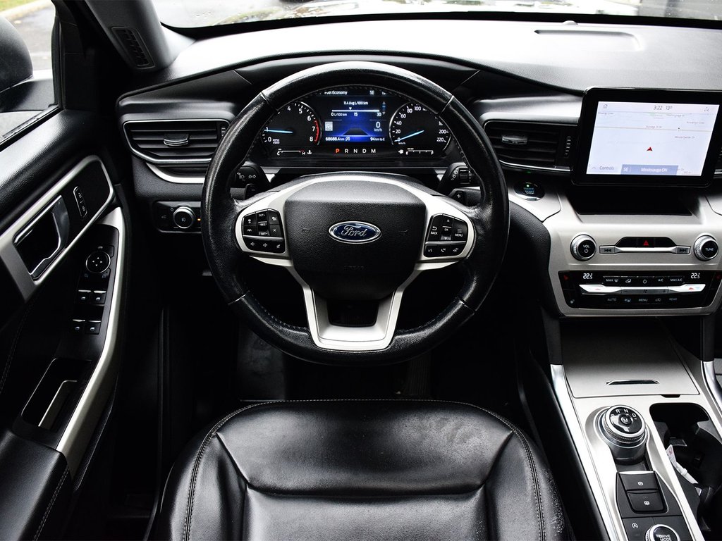 2021 Ford Explorer XLT in Mississauga, Ontario - 18 - w1024h768px