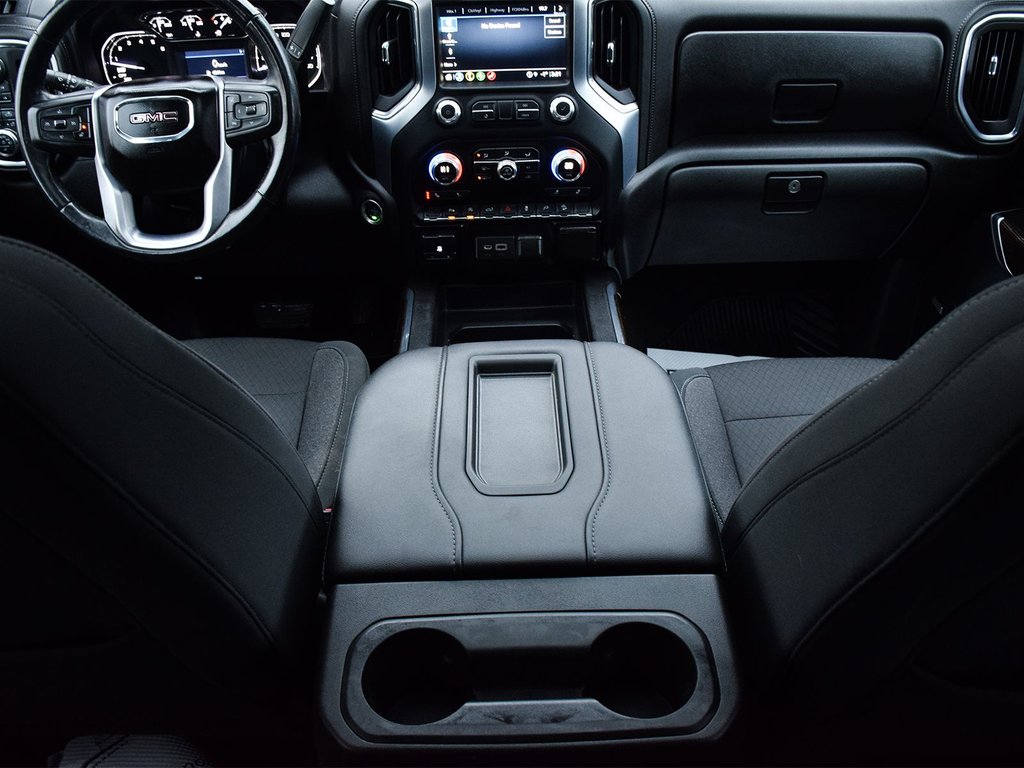 2021 GMC Sierra 1500 Elevation in Mississauga, Ontario - 12 - w1024h768px