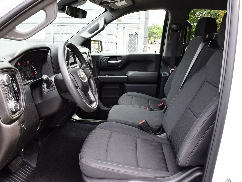 2024 GMC Sierra 1500 PRO in Mississauga, Ontario - 8 - w1024h768px