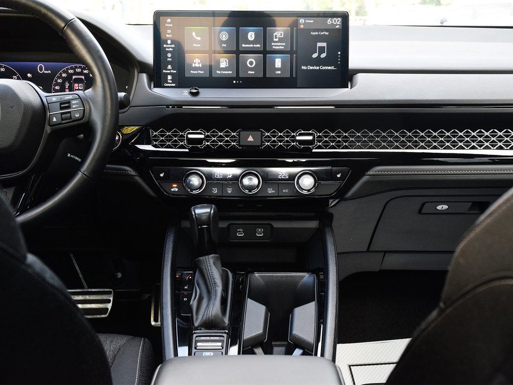 2024 Honda Accord Hybrid Sport in Mississauga, Ontario - 14 - w1024h768px