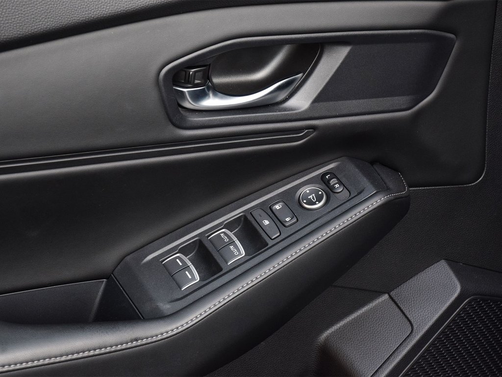 2024 Honda Accord Hybrid Sport in Mississauga, Ontario - 10 - w1024h768px