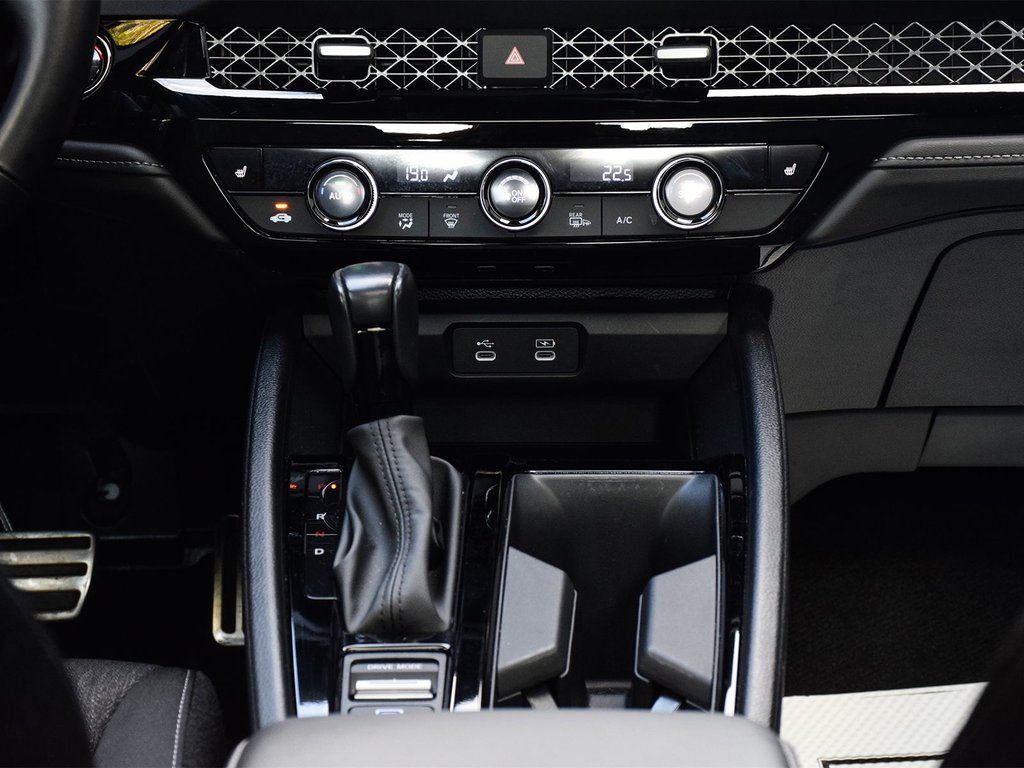 2024 Honda Accord Hybrid Sport in Mississauga, Ontario - 15 - w1024h768px