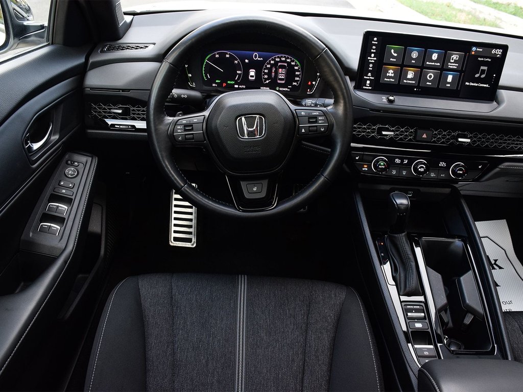 2024 Honda Accord Hybrid Sport in Mississauga, Ontario - 17 - w1024h768px