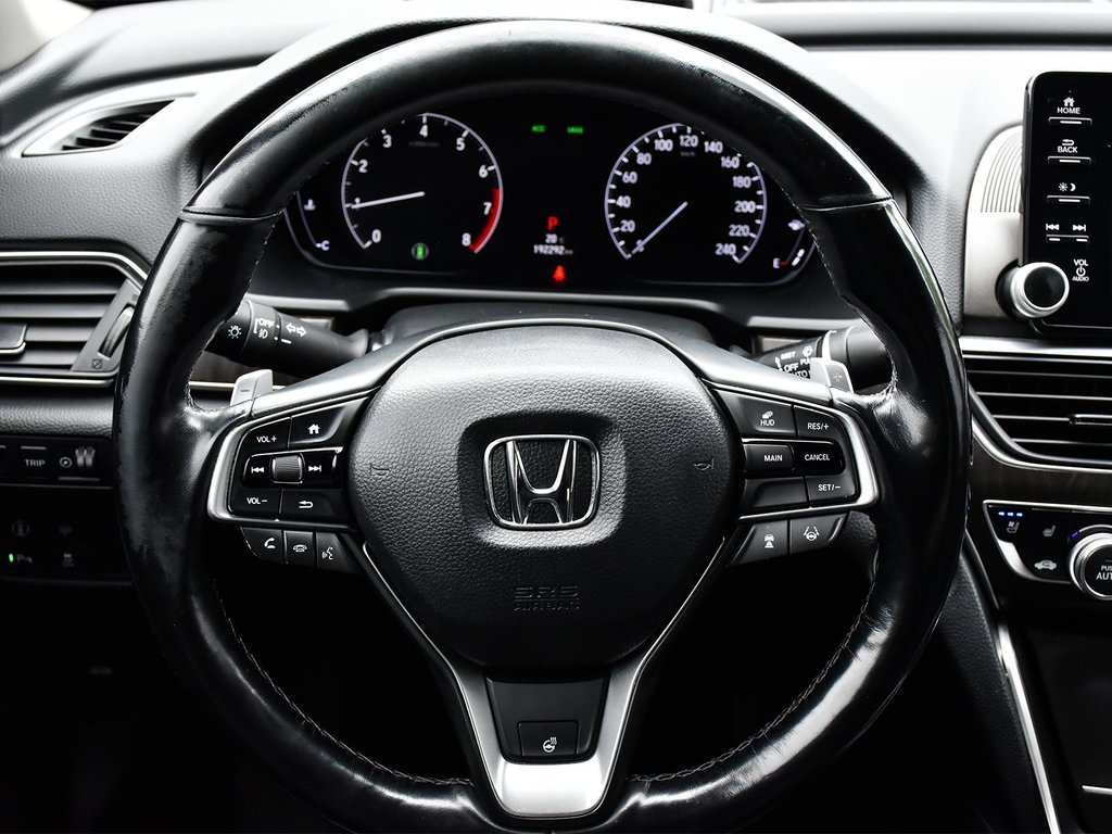 2019 Honda Accord Sedan Touring in Mississauga, Ontario - 16 - w1024h768px
