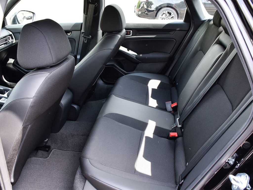 2026 Honda Civic Sedan Hybrid in Mississauga, Ontario - 11 - w1024h768px