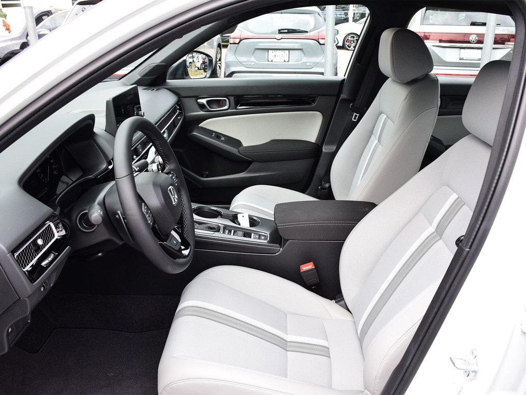 2026 Honda Civic Sedan Hybrid Sport in Mississauga, Ontario - 8 - w1024h768px