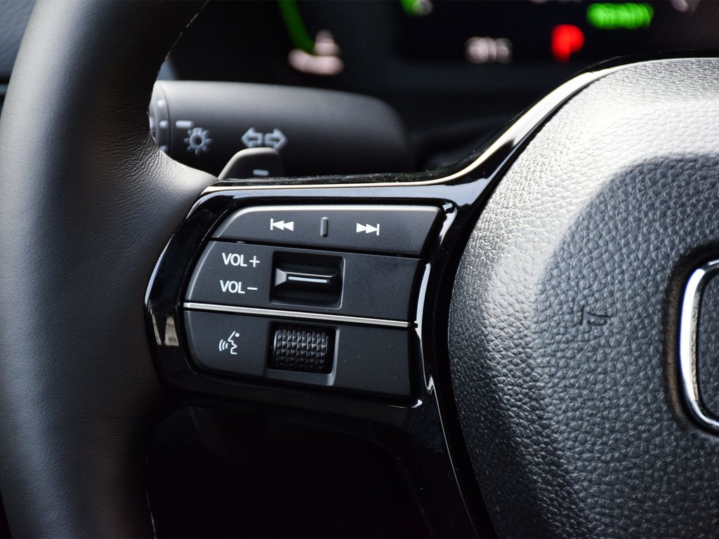 2026 Honda Civic Sedan Hybrid Sport Touring in Mississauga, Ontario - 21 - w1024h768px