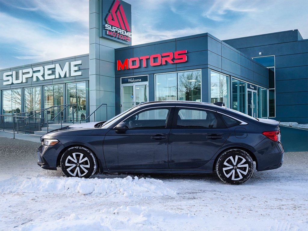 2022 Honda Civic Sedan LX in Mississauga, Ontario - 3 - w1024h768px