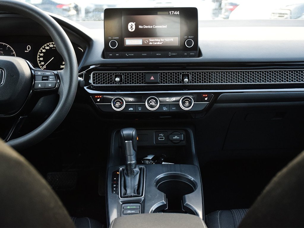 2022 Honda Civic Sedan LX in Mississauga, Ontario - 12 - w1024h768px