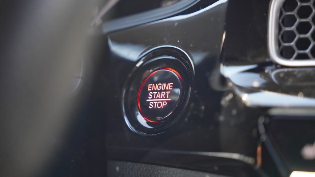 2023 Honda Civic Sedan LX in Mississauga, Ontario - 4 - w1024h768px