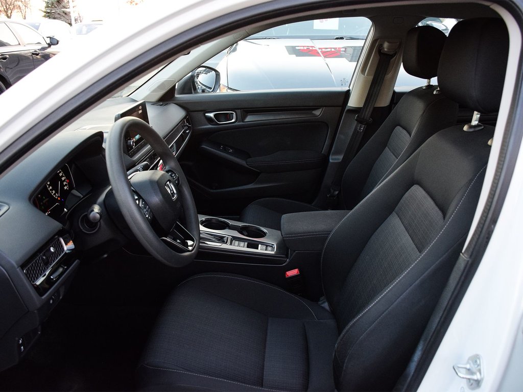 2023 Honda Civic Sedan LX in Mississauga, Ontario - 7 - w1024h768px