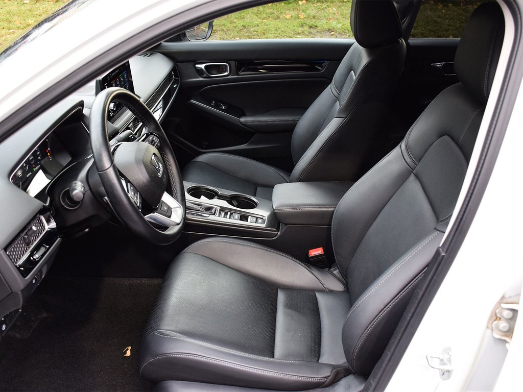 2024 Honda Civic Sedan Touring in Mississauga, Ontario - 7 - w1024h768px