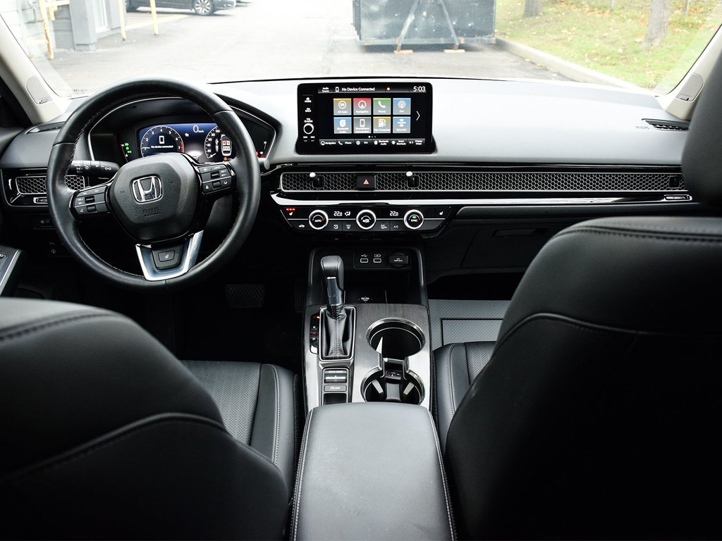 2024 Honda Civic Sedan Touring in Mississauga, Ontario - 12 - w1024h768px