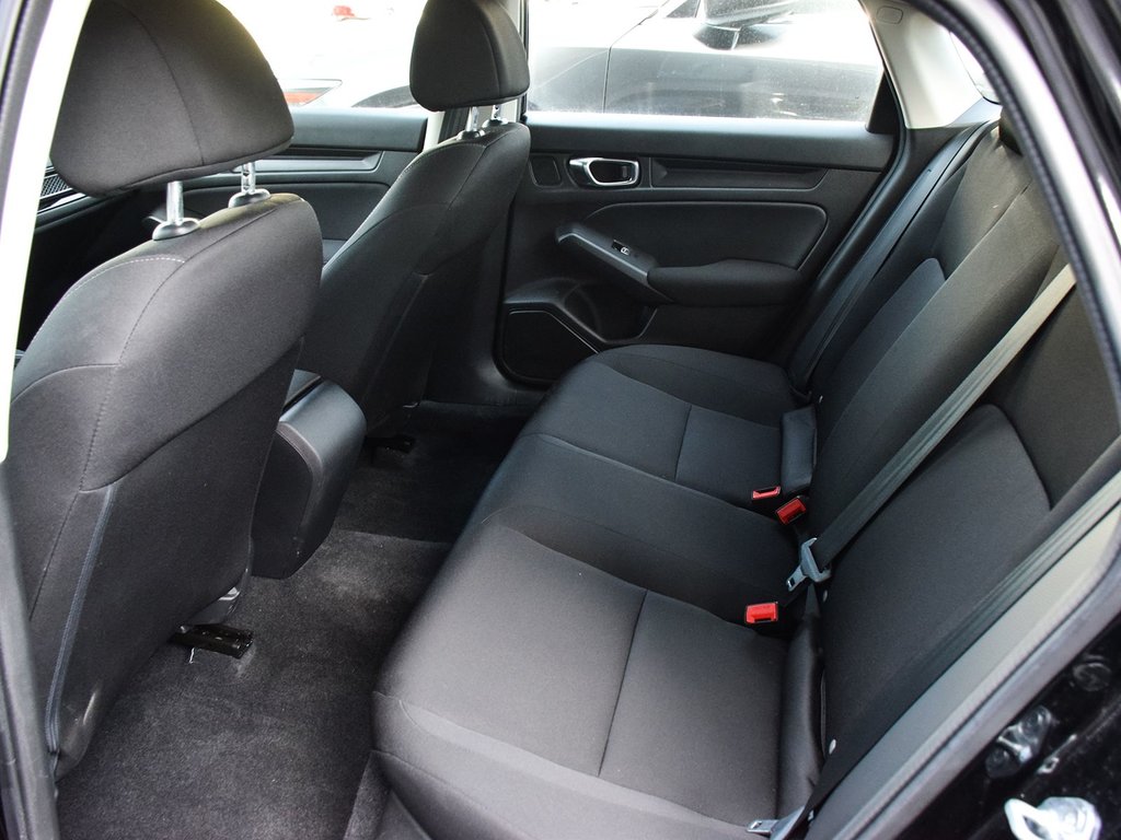 2025 Honda Civic Sedan LX in Mississauga, Ontario - 11 - w1024h768px