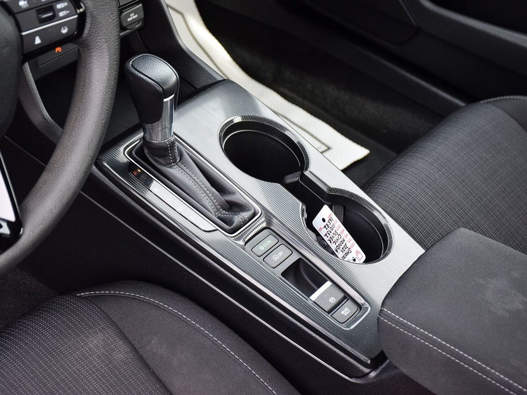 2024 Honda Civic Sedan LX-B in Mississauga, Ontario - 10 - w1024h768px