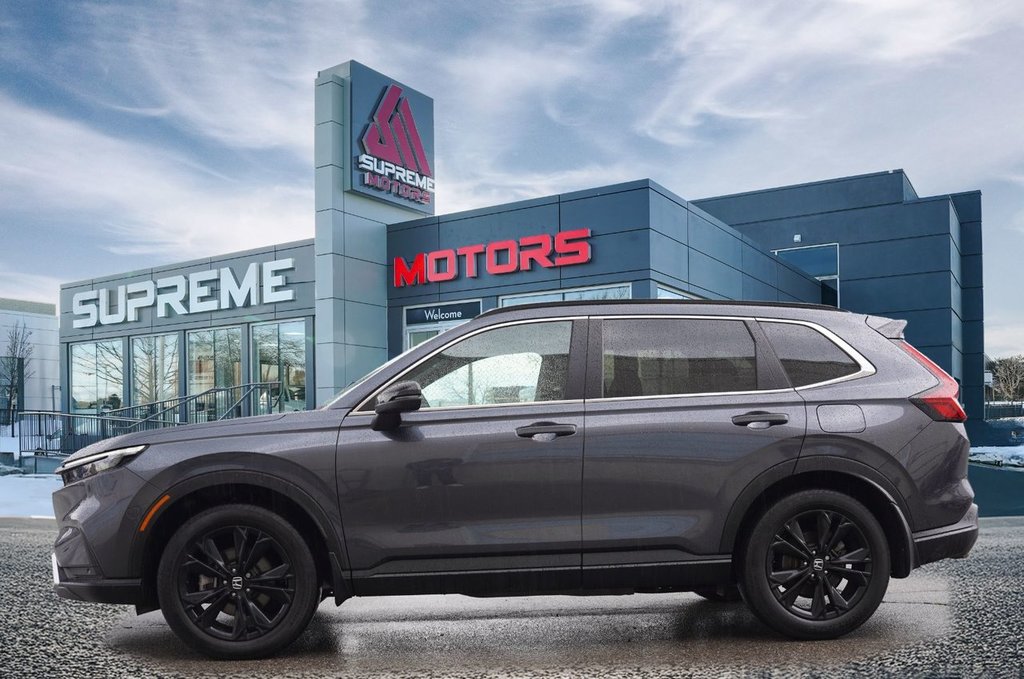 2023 Honda CR-V HYBRID TOURING in Mississauga, Ontario - 6 - w1024h768px