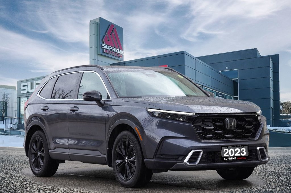 2023 Honda CR-V HYBRID TOURING in Mississauga, Ontario - 5 - w1024h768px