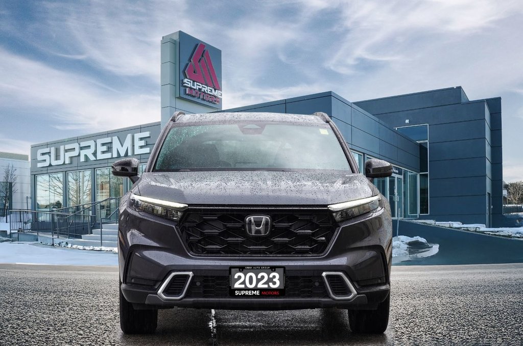 2023 Honda CR-V HYBRID TOURING in Mississauga, Ontario - 4 - w1024h768px