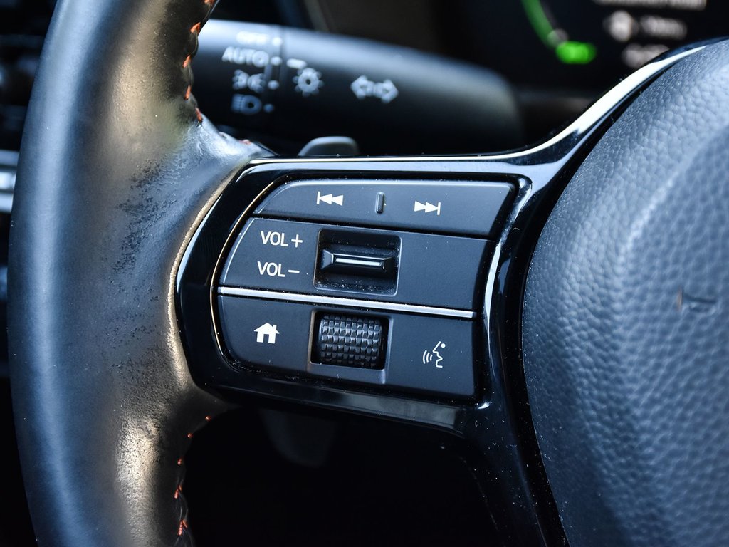 2024 Honda CR-V HYBRID Touring in Mississauga, Ontario - 20 - w1024h768px