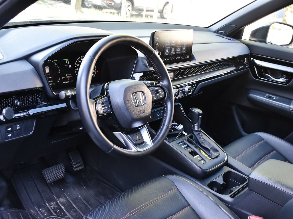2024 Honda CR-V HYBRID Touring in Mississauga, Ontario - 7 - w1024h768px