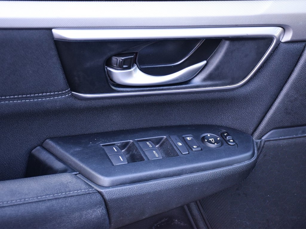 2022 Honda CR-V Sport in Mississauga, Ontario - 10 - w1024h768px