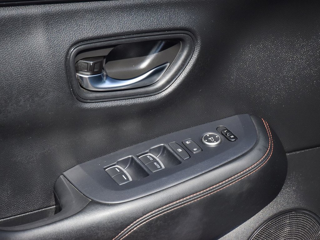 2023 Honda HR-V Sport AWD in Mississauga, Ontario - 10 - w1024h768px