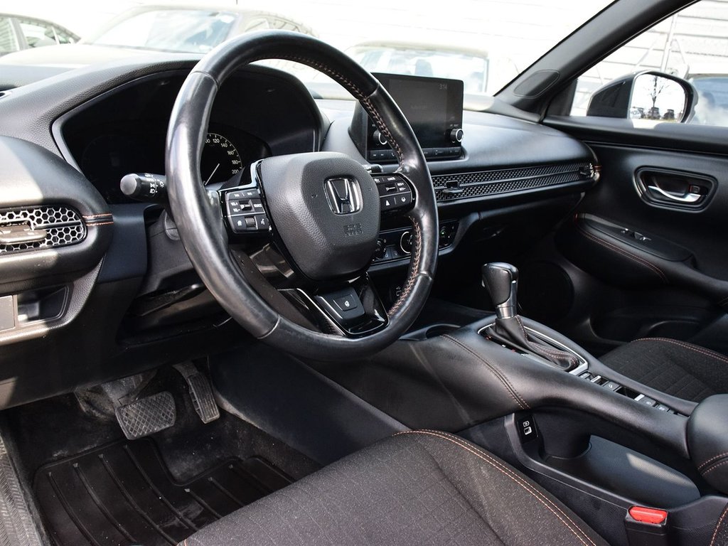 2023 Honda HR-V SPORT in Mississauga, Ontario - 8 - w1024h768px