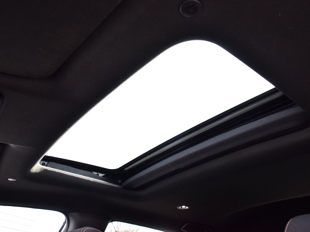 2023 Honda HR-V SPORT in Mississauga, Ontario - 12 - w1024h768px
