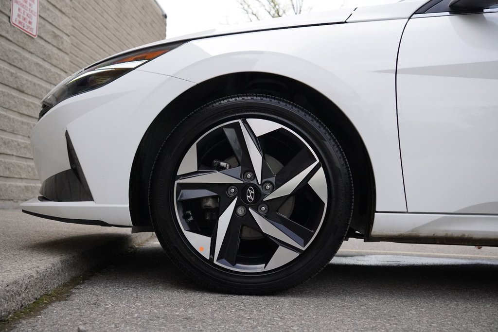 2023 Hyundai Elantra Hybrid LUXURY HYBRID in Mississauga, Ontario - 12 - w1024h768px