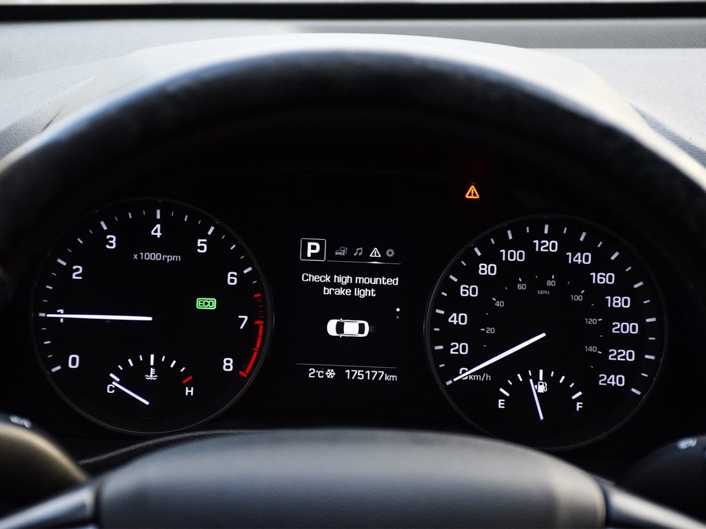 2018 Hyundai Elantra GL SE in Mississauga, Ontario - 18 - w1024h768px