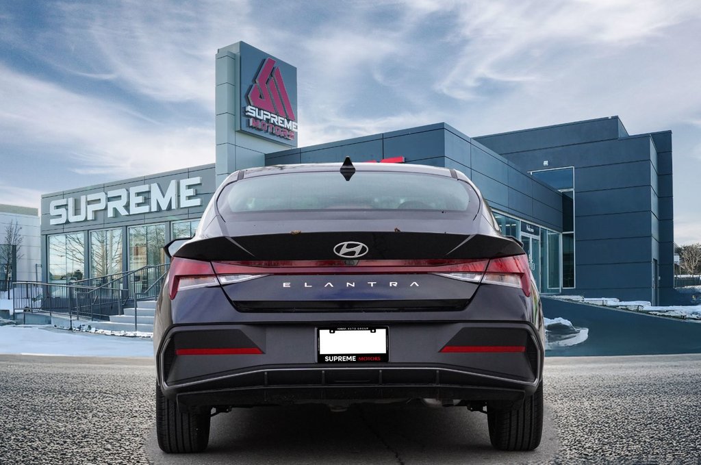 2024 Hyundai Elantra PREFERRED WITH SUN TECH in Mississauga, Ontario - 7 - w1024h768px