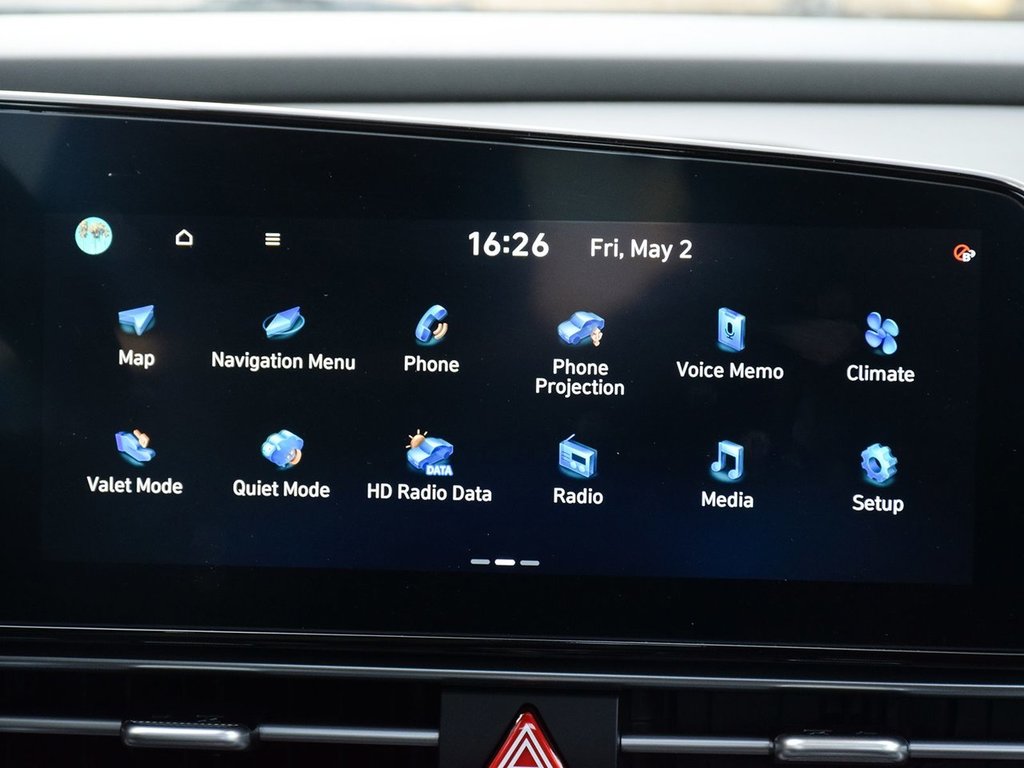2024 Hyundai Elantra LUXURY in Mississauga, Ontario - 17 - w1024h768px