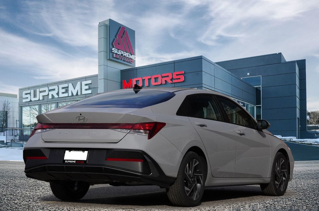 2025 Hyundai Elantra PREFERRED WITH SUN TECH in Mississauga, Ontario - 8 - w1024h768px