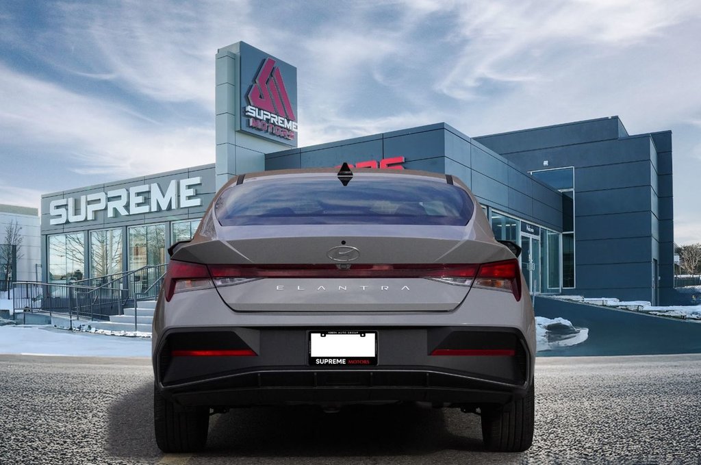 2025 Hyundai Elantra PREFERRED in Mississauga, Ontario - 8 - w1024h768px