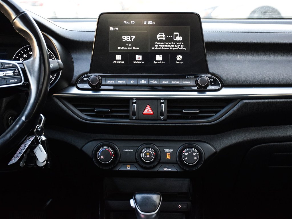 2021 Kia Forte EX+ in Mississauga, Ontario - 14 - w1024h768px