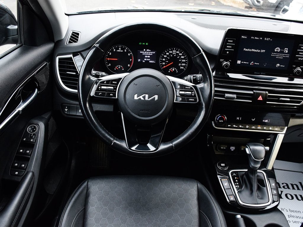 2023 Kia Seltos EX in Mississauga, Ontario - 17 - w1024h768px