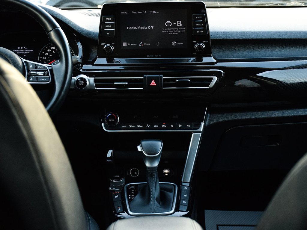 2023 Kia Seltos EX in Mississauga, Ontario - 12 - w1024h768px