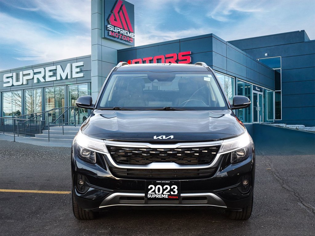 2023 Kia Seltos EX in Mississauga, Ontario - 2 - w1024h768px