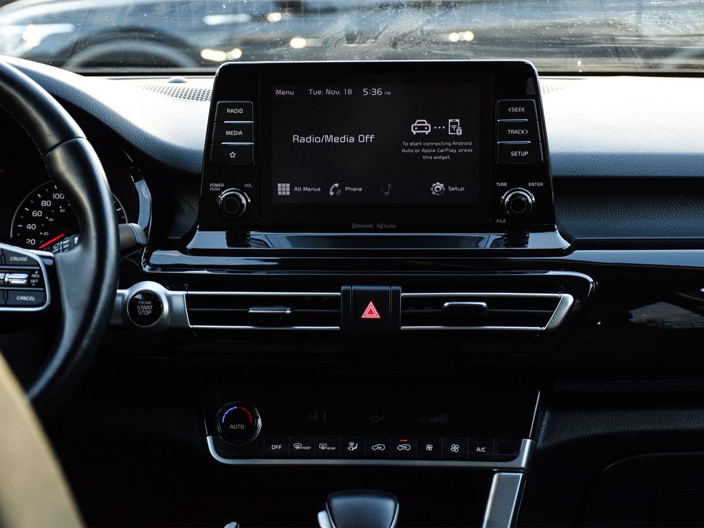 2023 Kia Seltos EX in Mississauga, Ontario - 13 - w1024h768px