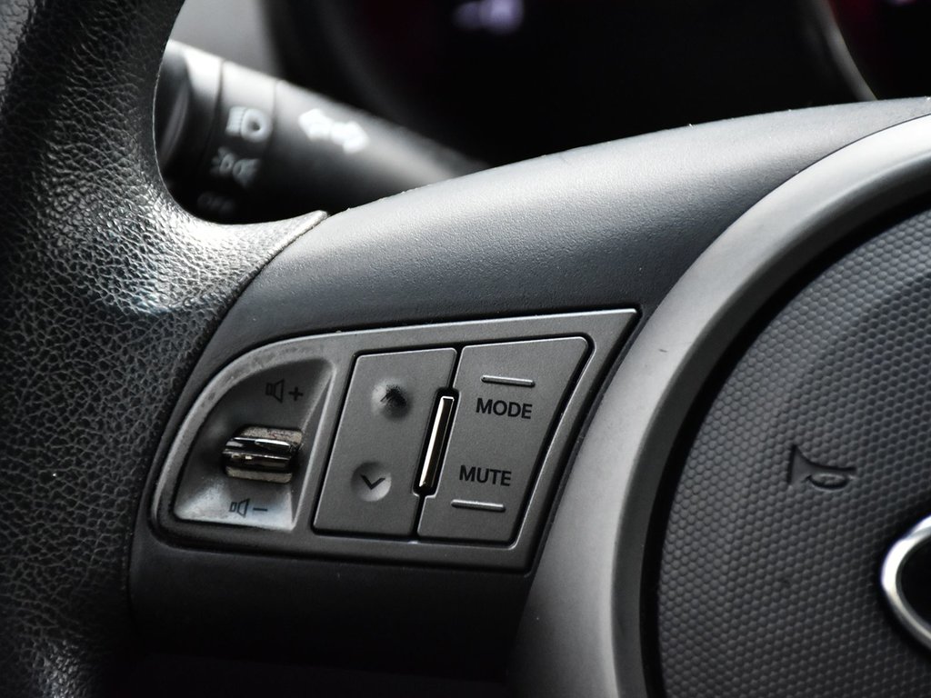 2010 Kia Soul 4U in Mississauga, Ontario - 18 - w1024h768px