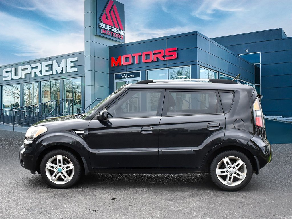 2010 Kia Soul 4U in Mississauga, Ontario - 4 - w1024h768px