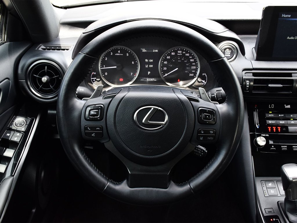 2023 Lexus IS 300 in Mississauga, Ontario - 19 - w1024h768px