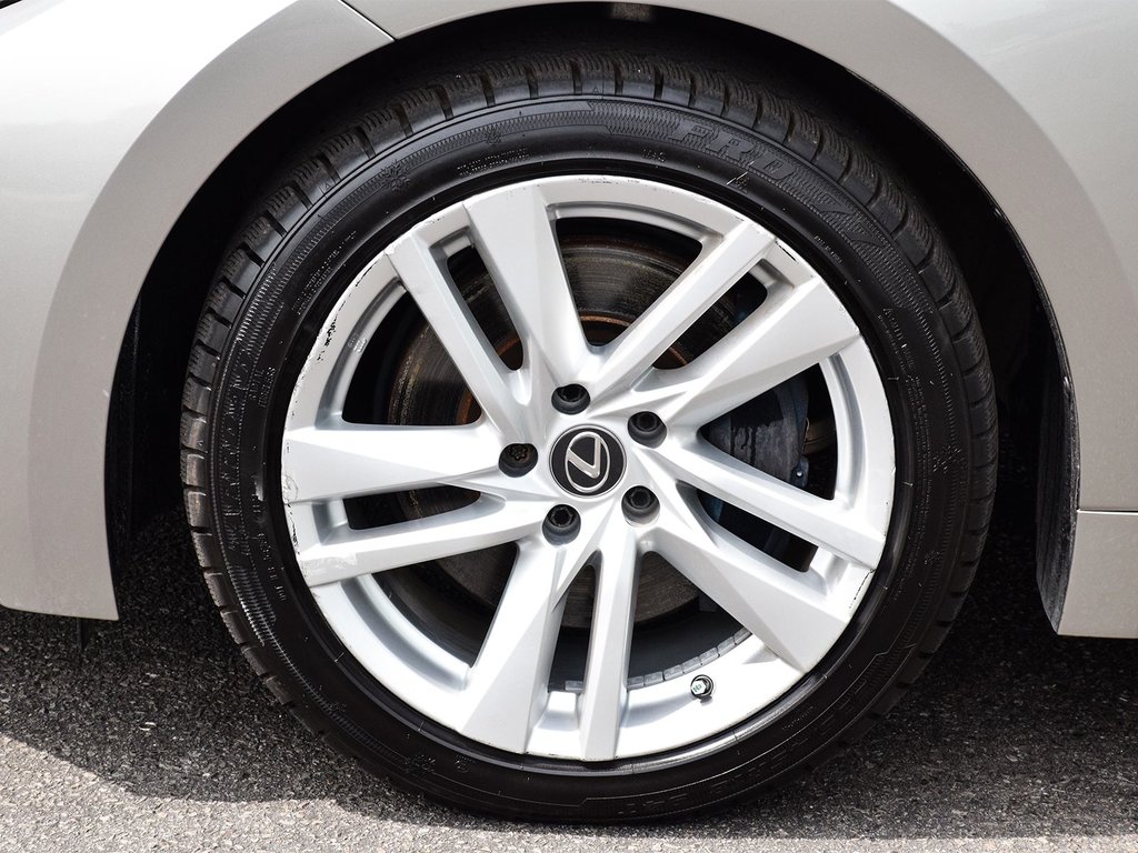 2023 Lexus IS 300 in Mississauga, Ontario - 6 - w1024h768px
