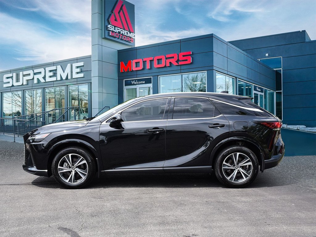 2024 Lexus RX 350h in Mississauga, Ontario - 4 - w1024h768px