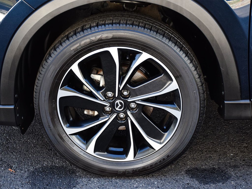 2022 Mazda CX-5 GS in Mississauga, Ontario - 6 - w1024h768px