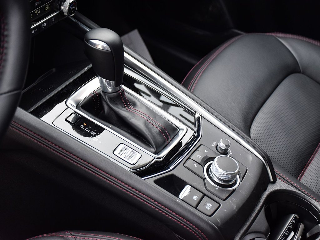 2024 Mazda CX-5 Sport Design in Mississauga, Ontario - 9 - w1024h768px