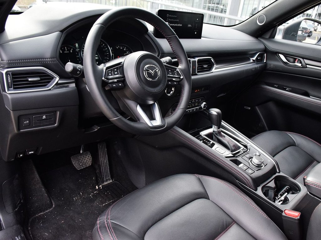 2024 Mazda CX-5 SPORT DESIGN in Mississauga, Ontario - 8 - w1024h768px